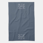 Eisblau | Vintag Frame Monogram Geschirrtuch (Vertikal)