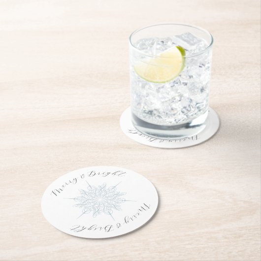 Eisblauer Schneeflocken Merry & Bright Runder Pappuntersetzer (Vor Ort)