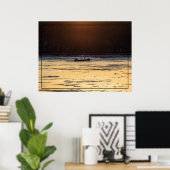 Eisbrecher bei Sonnenuntergang Poster (Heimbüro)