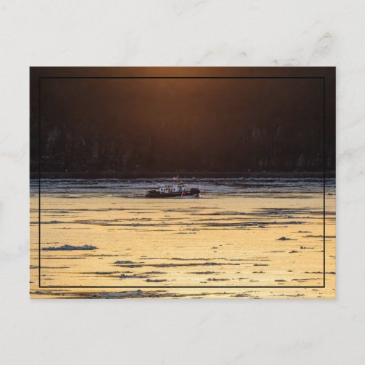 Eisbrecher bei Sonnenuntergang Postkarte (Vorderseite)