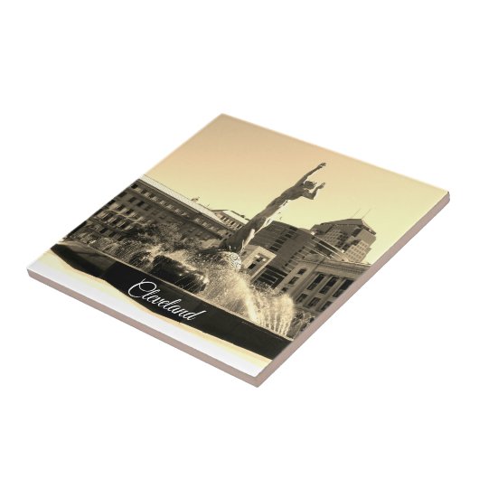 Eisbrunnen (CLE) Fliese (Seite)