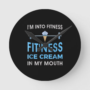 Eiscreme Feinschmecker Ness Gym gibt Männern Fraue Runde Wanduhr