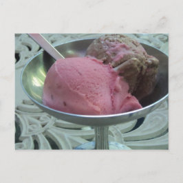 Eiscreme in einer Schüssel Postkarte