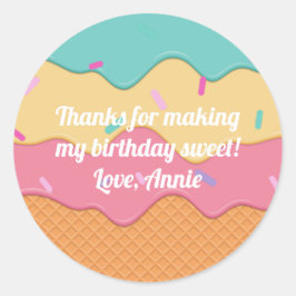 Eiscreme-Kone mit Sprinklen-Lieblingskiste Runder Aufkleber