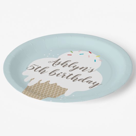 Eiscreme-Kone-Regenbogen Kindergeburtstag Pappteller (Schrägansicht)