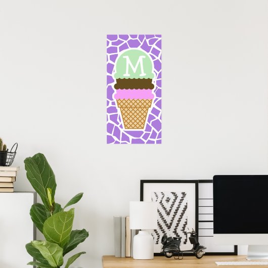 Eiscreme; Lila Giraffe, Amethyst Poster (Heimbüro)