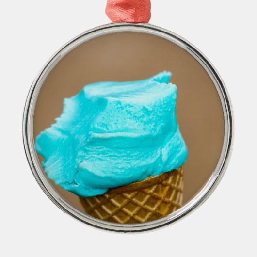 Eiscreme mit Waffelmakro Ornament Aus Metall (Vorne)