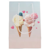 Eiscreme-Paar - Liebe bei First Lick Mittlere Geschenktüte (Rückseite)