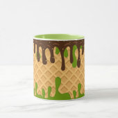 Eiscreme, triefend Matcha Choco Bliss, modern Tasse (Zentrum)