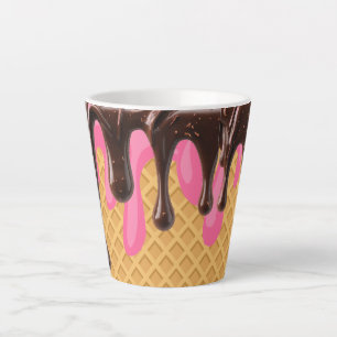 Eiscreme,Tropfende Erdbeer-Schoko-Wonne Milchtasse