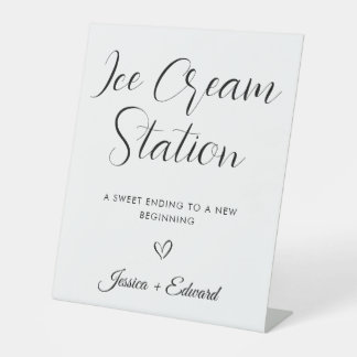 Eiscremestation Abschluss Minimal Schwarz-weiß Sockelschild