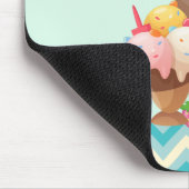 Eiscremesuppen mit Sprinklen Hallo Sommer Mousepad (Ecke)
