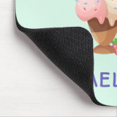 Eiscremesuppen mit Sprinklen Mousepad (Ecke)