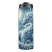 Eisdrache im Winterwald Thermosbecher (Vorderseite)