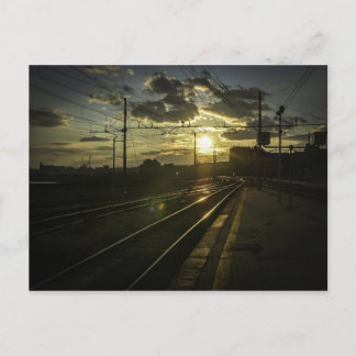 Eisenbahn in Catania bei Sonnenuntergang Postkarte
