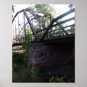 Eisenbahnbrücke mit Steinsäule Poster