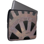 Eisengitter Laptopschutzhülle (Vorne Rechts)