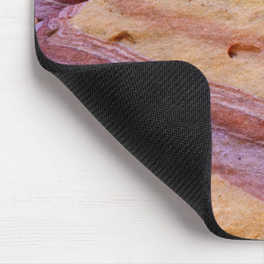 Eisenoxide färben eine Sandsteinformation Mousepad (Ecke)