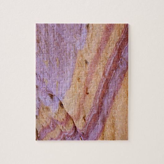 Eisenoxide färben eine Sandsteinformation Puzzle (Vertikal)