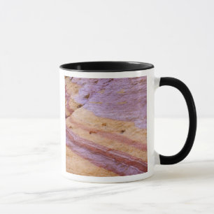 Eisenoxide färben eine Sandsteinformation Tasse