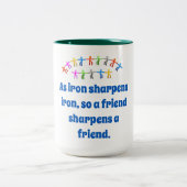 Eiserne Sharpens Eisen - Freundschaftsangebot Zweifarbige Tasse (Mittel)