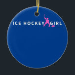 Eishockey-Girl-Team Eishockey  Keramik Ornament<br><div class="desc">Eishockey Girl Team Eishockey Geschenk. Perfektes Geschenk für Ihren Vater,  Mama,  Papa,  Männer,  Frauen,  Freunde und Familienmitglieder am Erntedank Tag,  Weihnachten,  Muttertag,  Vatertag,  4. Juli,  1776 Unabhängiger Tag,  Veteranen Tag,  Halloween,  Patrick's Day</div>