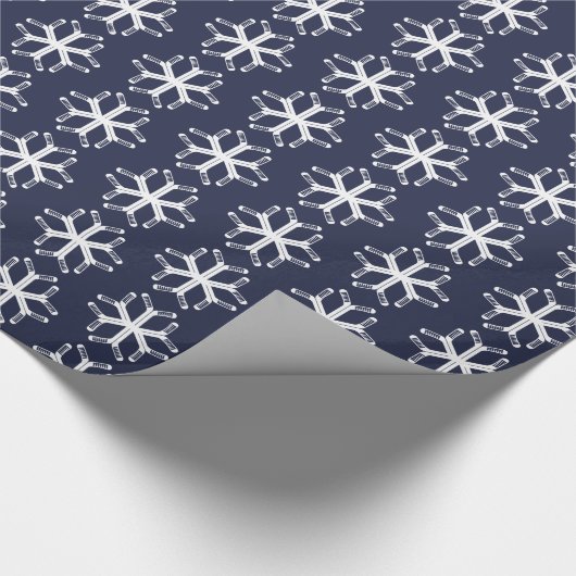 Eishockey Sticks Snowflake Muster Geschenkwrake Geschenkpapier (Ecke)