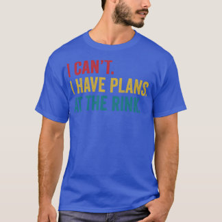 Eishockeyspieler plant am Eis Hockey-Trainer T-Shirt