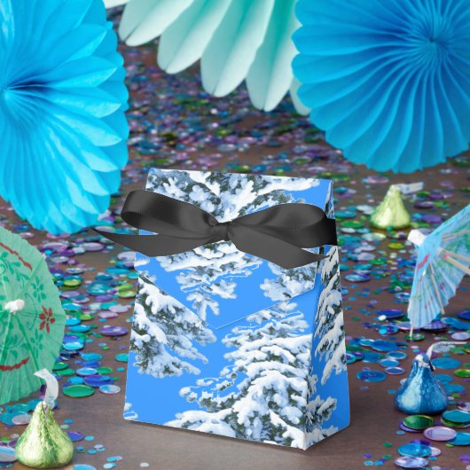 Eisige Baumträume Schneewald Geschenkschachtel (Party)