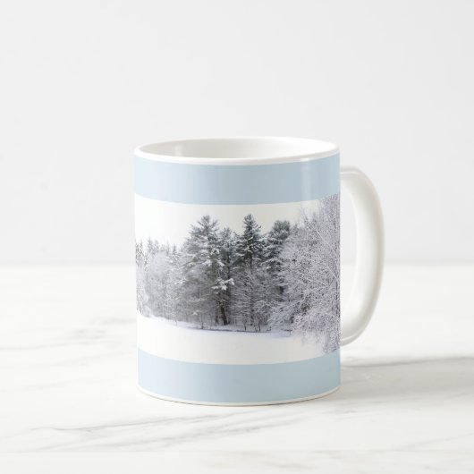 Eisiger Winterwald und gefrorene Teich-Panorama Kaffeetasse (VorderseiteRechts)