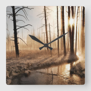 Eisiger Yellowstone-Morgen Quadratische Wanduhr