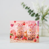 Eiskaffee mit Erdbeeren und Erdbeereis Feiertagspostkarte (Stehend Vorderseite)