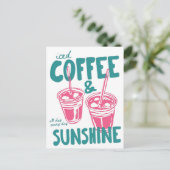 Eiskaffee und Sonnenschein Postkarte (Stehend Vorderseite)