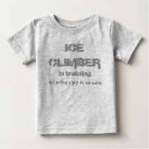 Eiskletterer im Training T-Shirt