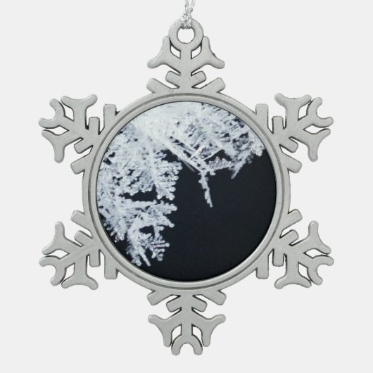 Eiskristalle Schneeflocken Zinn-Ornament (Vorderseite)