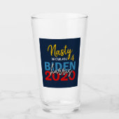 Eklige Frau für Biden Harris 2020 Wahl Glas (Vorderseite)