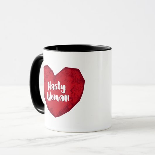 Eklige Frau im Grunge Herz Tasse (Vorderseite Links)