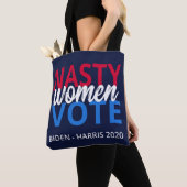 Eklige Frauen - Abstimmung II Tasche (Von Nahem)