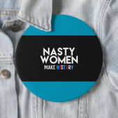 Eklige Frauen stellen Geschichtsknopf her Button (Beispiel)