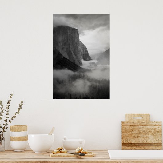 El Capitan mit wirbelndem Nebel Poster (Küche)