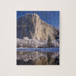 El Capitan reflektiert in den Merced River in 2 Puzzle