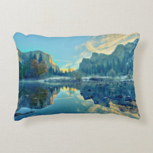 EL Capitan und drei Bruder-Reflexion Zierkissen
