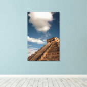 El Castillo bei Chichen Itza Leinwanddruck (Insitu (Holzboden))