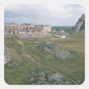 EL Castillo und das Nonnenkloster Quadratischer Aufkleber