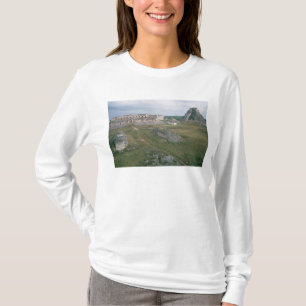 EL Castillo und das Nonnenkloster T-Shirt