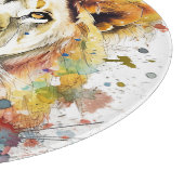 El rey del color - Un león majestuoso Schneidebrett (Ecke)