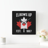 Elbows Up Canada True North Strong Strong Canadian Quadratische Wanduhr (Zuhause)