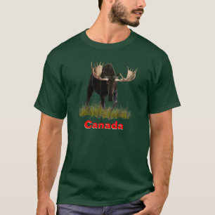 Elch beim Angriff T-Shirt