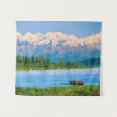 Elchbulle im Wonder Lake Wandteppich (Vorderseite (Horizontal))