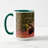 Elchbulle Steht In Roter Zwergbirke Tasse (Links)